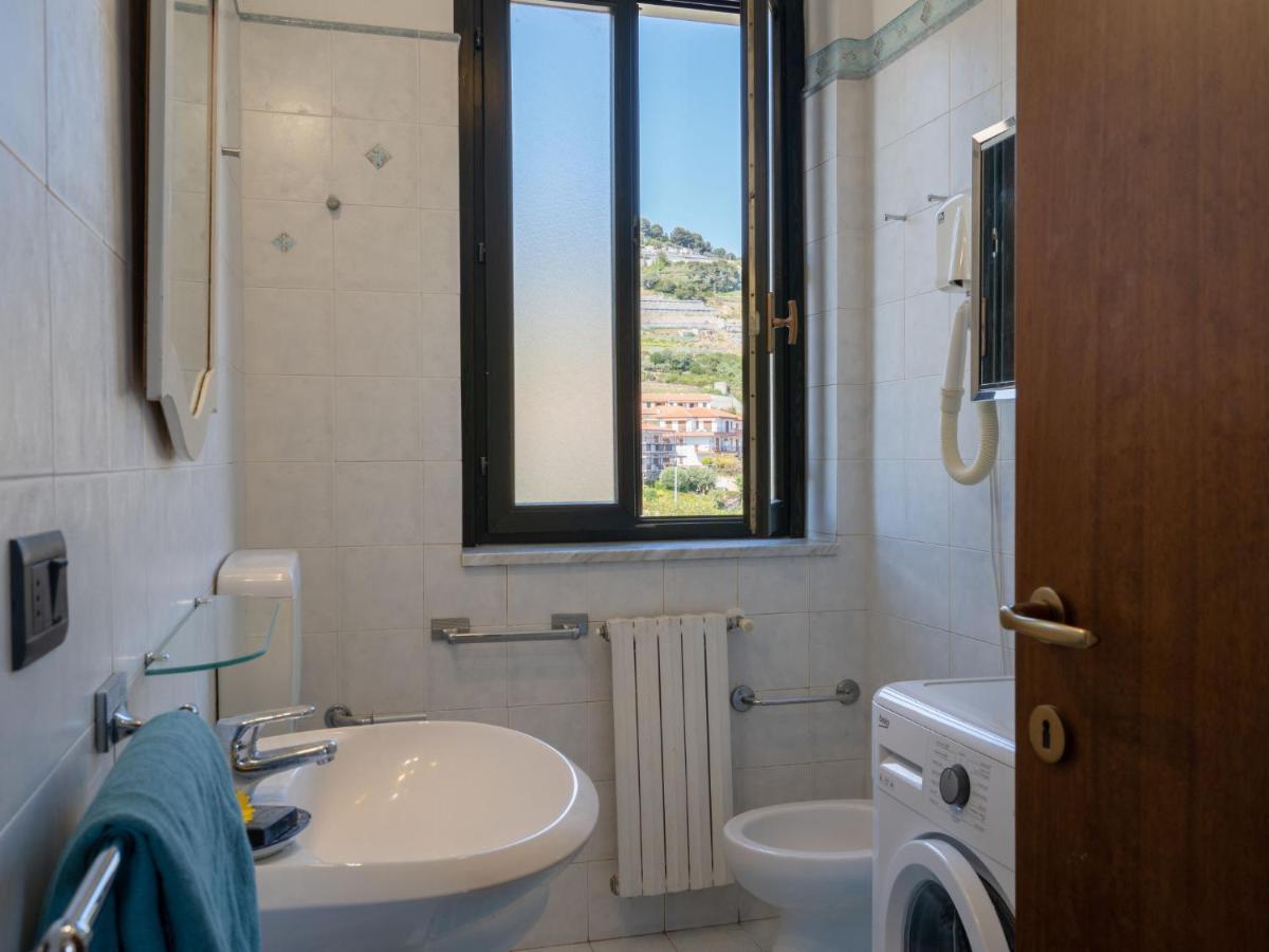Apartment Le Margherite - Slr261 By Interhome Costarainera Exterior foto